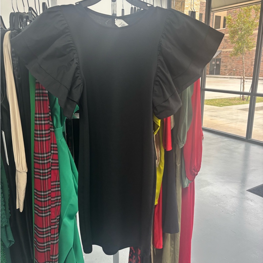 Zara Elegant Black Dress with Ruffle Sleeves
